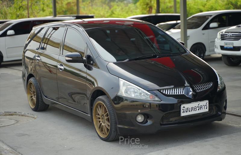 รถตู้มือสอง MITSUBISHI SPACE WAGON รถปี 2010