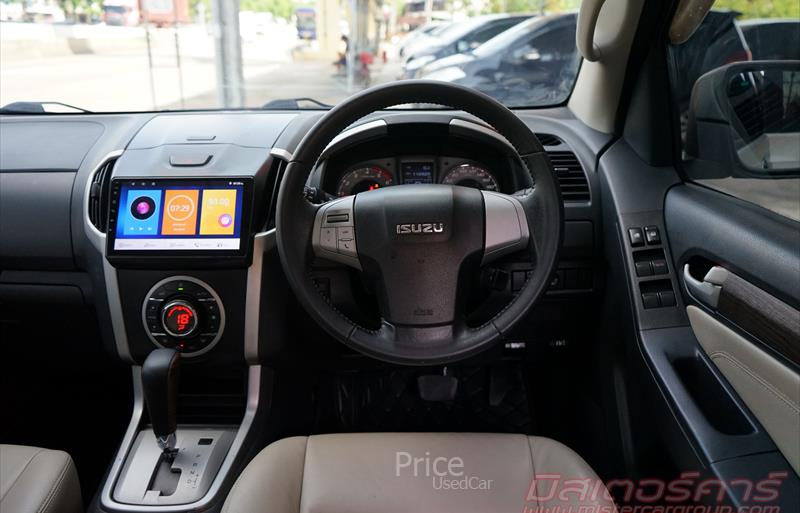 ขายรถ-suv-มือสอง-isuzu-อีซูซุ-รถปี2014-รหัส88696-a4a26ecd.jpg ขายรถ-suv-มือสอง-isuzu-อีซูซุ-รถปี2014-รหัส88696-a4a26ecd.jpg