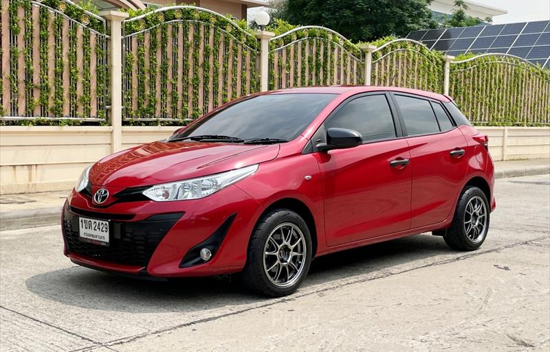 รถเก๋งมือสอง TOYOTA YARIS รถปี 2020