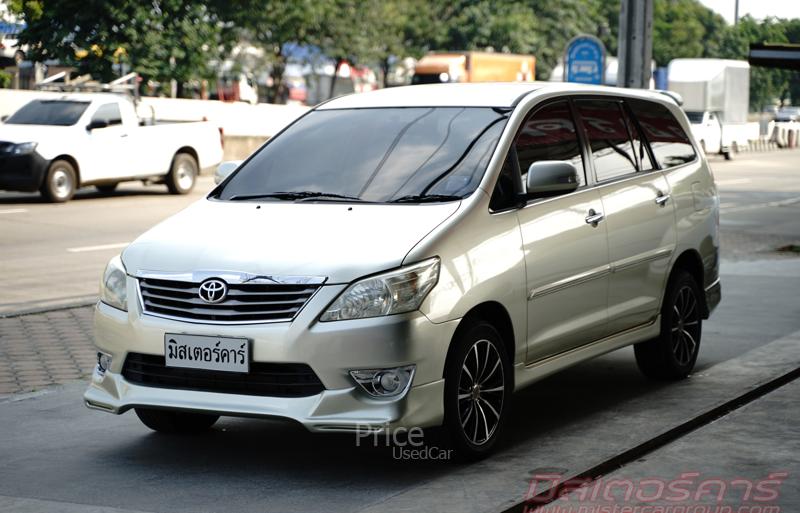 รถตู้มือสอง TOYOTA INNOVA รถปี 2012 รถตู้มือสอง TOYOTA INNOVA รถปี 2012