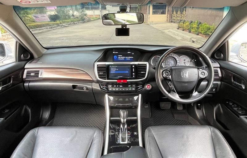 ขายรถเก๋งมือสอง-honda-ฮอนด้า-accord-รถปี2018-รหัส88791-3dcaca66.jpg ขายรถเก๋งมือสอง-honda-ฮอนด้า-accord-รถปี2018-รหัส88791-3dcaca66.jpg