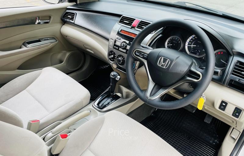 ขายรถเก๋งมือสอง-honda-ฮอนด้า-city-รถปี2013-รหัส88820-0bca1bb5.jpg ขายรถเก๋งมือสอง-honda-ฮอนด้า-city-รถปี2013-รหัส88820-0bca1bb5.jpg