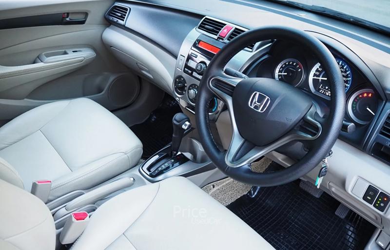 ขายรถเก๋งมือสอง-honda-ฮอนด้า-city-รถปี2013-รหัส88824-2a12c1e8.jpg ขายรถเก๋งมือสอง-honda-ฮอนด้า-city-รถปี2013-รหัส88824-2a12c1e8.jpg