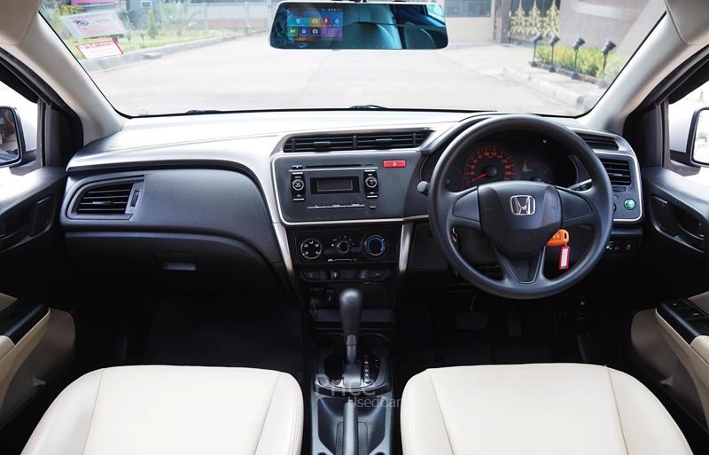 ขายรถเก๋งมือสอง-honda-ฮอนด้า-city-รถปี2016-รหัส88826-8f759e7e.jpg ขายรถเก๋งมือสอง-honda-ฮอนด้า-city-รถปี2016-รหัส88826-8f759e7e.jpg