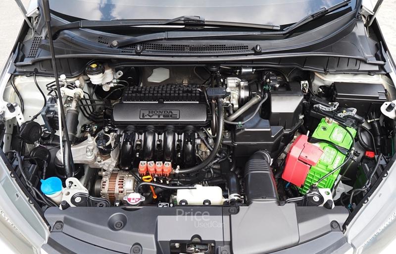 ขายรถเก๋งมือสอง-honda-ฮอนด้า-city-รถปี2016-รหัส88826-ad9ab0f0.jpg ขายรถเก๋งมือสอง-honda-ฮอนด้า-city-รถปี2016-รหัส88826-ad9ab0f0.jpg