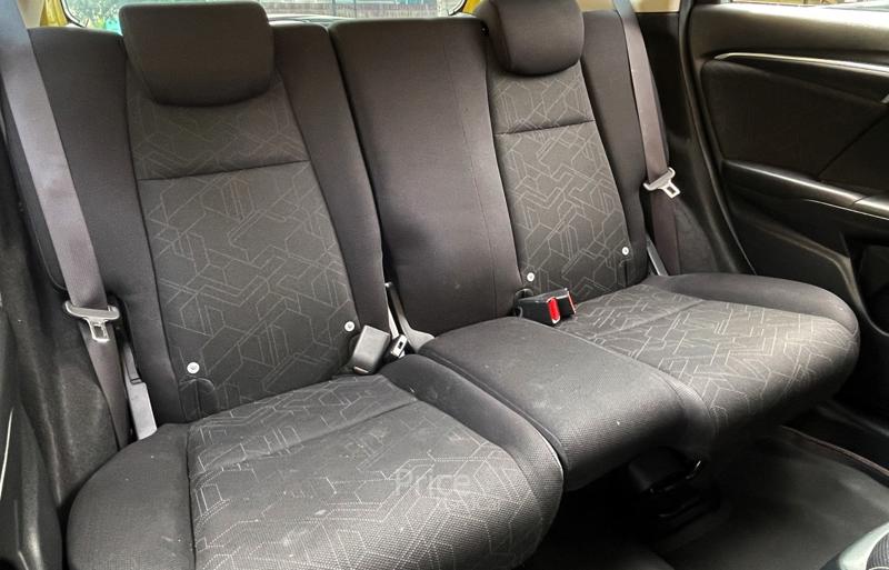 ขายรถเก๋งมือสอง-honda-ฮอนด้า-jazz-รถปี2014-รหัส88862-03b8c950.jpg ขายรถเก๋งมือสอง-honda-ฮอนด้า-jazz-รถปี2014-รหัส88862-03b8c950.jpg