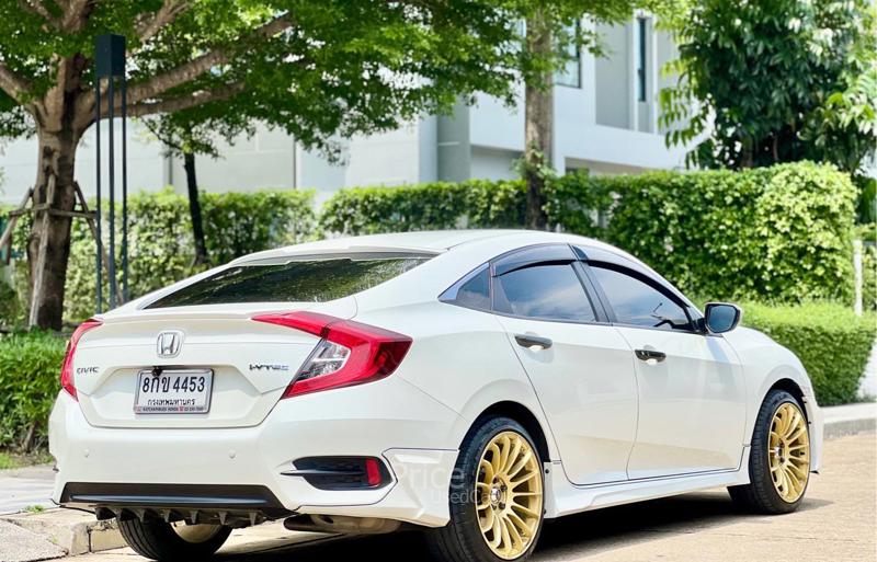 ขายรถเก๋งมือสอง-honda-ฮอนด้า-civic-รถปี2018-รหัส88880-1c5fcb36.jpg ขายรถเก๋งมือสอง-honda-ฮอนด้า-civic-รถปี2018-รหัส88880-1c5fcb36.jpg