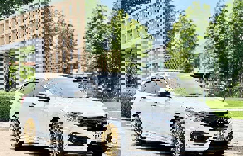รถเก๋งมือสอง HONDA CIVIC รถปี 2018