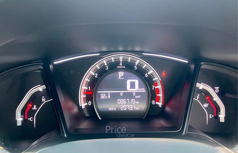 ขายรถเก๋งมือสอง-honda-ฮอนด้า-civic-รถปี2018-รหัส88880-bbdbd55e.jpg ขายรถเก๋งมือสอง-honda-ฮอนด้า-civic-รถปี2018-รหัส88880-bbdbd55e.jpg