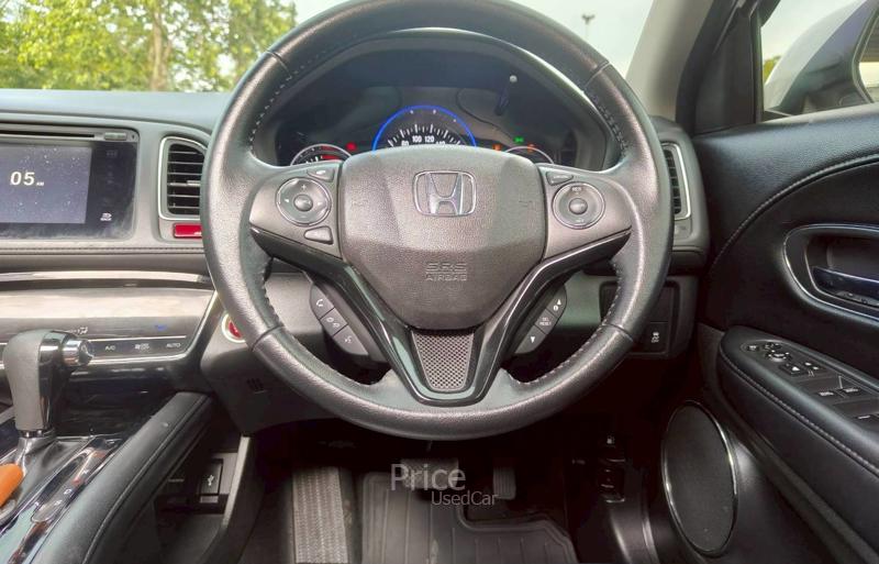 ขายรถอเนกประสงค์มือสอง-honda-ฮอนด้า-hr-v-รถปี2015-รหัส88932-4a70067c.jpg ขายรถอเนกประสงค์มือสอง-honda-ฮอนด้า-hr-v-รถปี2015-รหัส88932-4a70067c.jpg