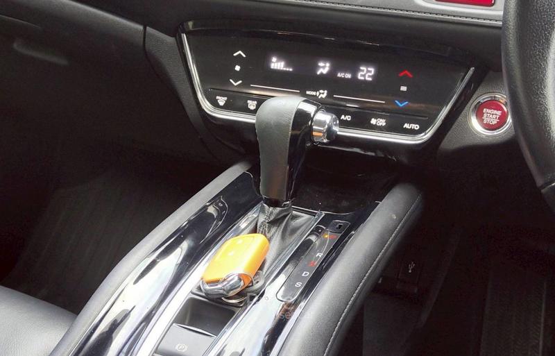 ขายรถอเนกประสงค์มือสอง-honda-ฮอนด้า-hr-v-รถปี2015-รหัส88932-f1de225f.jpg ขายรถอเนกประสงค์มือสอง-honda-ฮอนด้า-hr-v-รถปี2015-รหัส88932-f1de225f.jpg