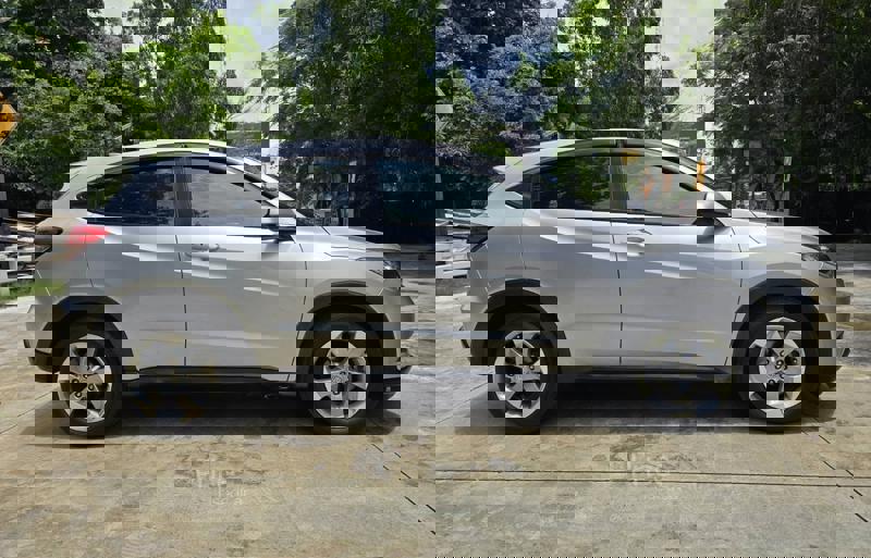 ขายรถอเนกประสงค์มือสอง-honda-ฮอนด้า-hr-v-รถปี2015-รหัส88938-6d158c91.jpg ขายรถอเนกประสงค์มือสอง-honda-ฮอนด้า-hr-v-รถปี2015-รหัส88938-6d158c91.jpg