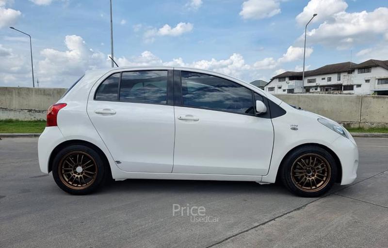 ขายรถเก๋งมือสอง-toyota-โตโยต้า-yaris-รถปี2013-รหัส88943-4aa46e51.jpg ขายรถเก๋งมือสอง-toyota-โตโยต้า-yaris-รถปี2013-รหัส88943-4aa46e51.jpg
