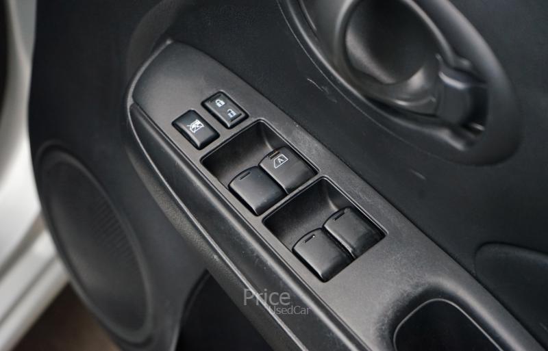 ขายรถเก๋งมือสอง-nissan-นิสสัน-almera-รถปี2014-รหัส89010-45929586.jpg ขายรถเก๋งมือสอง-nissan-นิสสัน-almera-รถปี2014-รหัส89010-45929586.jpg