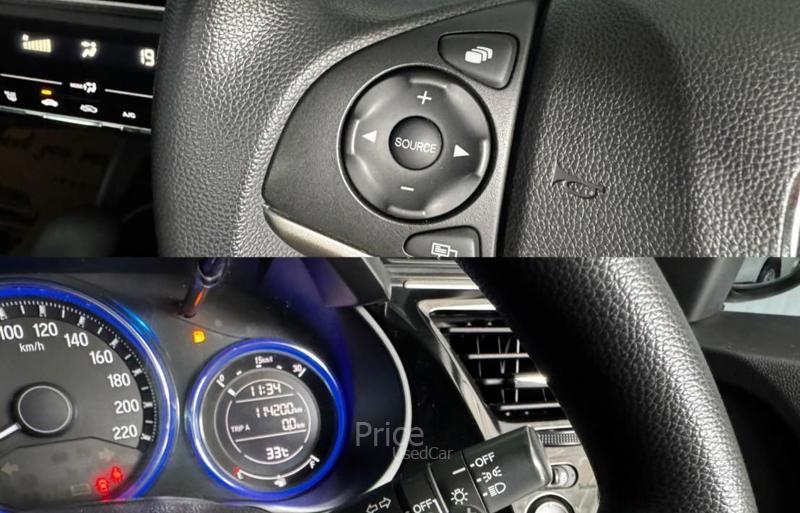 ขายรถเก๋งมือสอง-honda-ฮอนด้า-city-รถปี2014-รหัส89059-c80040c7.jpg ขายรถเก๋งมือสอง-honda-ฮอนด้า-city-รถปี2014-รหัส89059-c80040c7.jpg