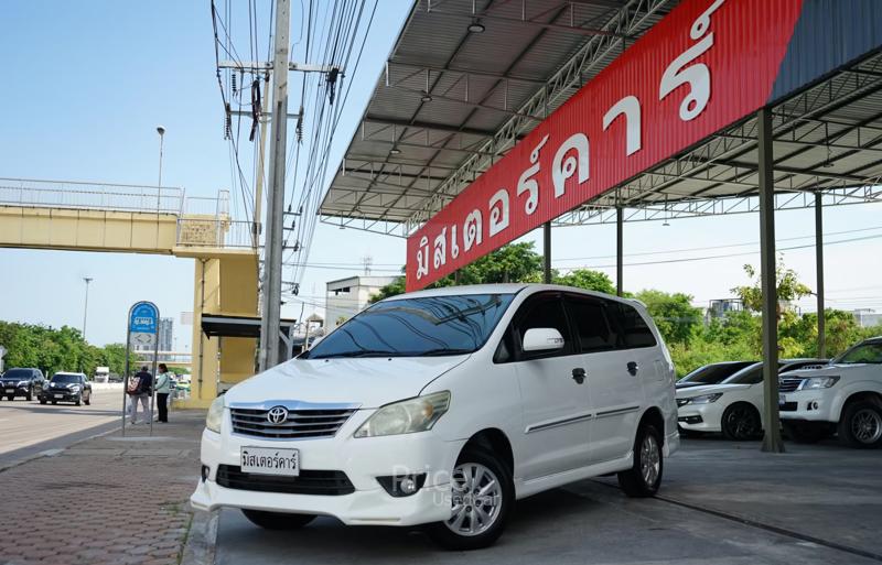 รถตู้มือสอง TOYOTA INNOVA รถปี 2011