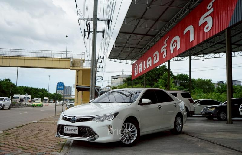 รถเก๋งมือสอง TOYOTA CAMRY รถปี 2015