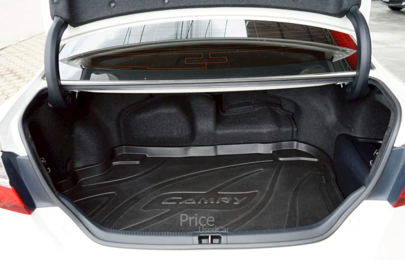 ขายรถเก๋งมือสอง-toyota-โตโยต้า-camry-รถปี2015-รหัส89128-2b2489f6.jpg ขายรถเก๋งมือสอง-toyota-โตโยต้า-camry-รถปี2015-รหัส89128-2b2489f6.jpg