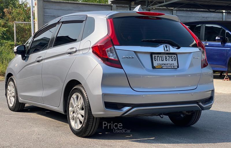 ขายรถเก๋งมือสอง-honda-ฮอนด้า-jazz-รถปี2017-รหัส89163-a2024d8d.jpg ขายรถเก๋งมือสอง-honda-ฮอนด้า-jazz-รถปี2017-รหัส89163-a2024d8d.jpg