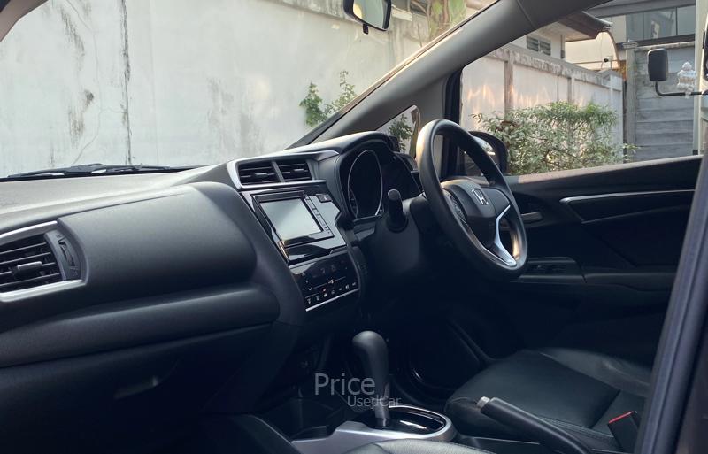 ขายรถเก๋งมือสอง-honda-ฮอนด้า-jazz-รถปี2017-รหัส89164-4514aa1f.jpg ขายรถเก๋งมือสอง-honda-ฮอนด้า-jazz-รถปี2017-รหัส89164-4514aa1f.jpg