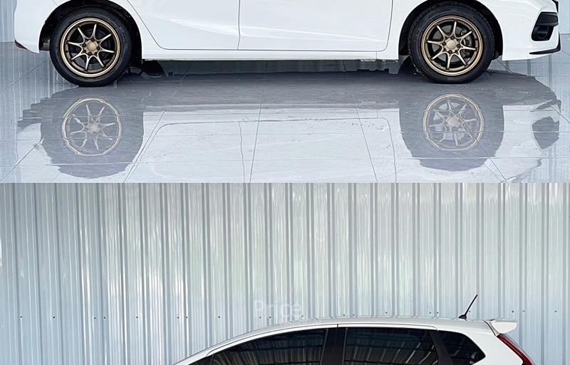 ขายรถเก๋งมือสอง-honda-ฮอนด้า-jazz-รถปี2018-รหัส89188-a31c3a18.jpg ขายรถเก๋งมือสอง-honda-ฮอนด้า-jazz-รถปี2018-รหัส89188-a31c3a18.jpg
