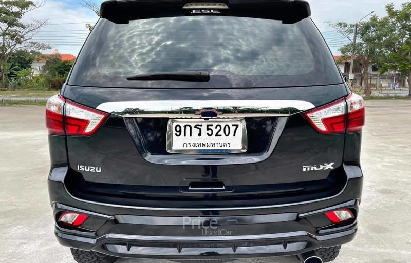 ขายรถอเนกประสงค์มือสอง-isuzu-อีซูซุ-mu-x-รถปี2020-รหัส89201-03b8581c.jpg ขายรถอเนกประสงค์มือสอง-isuzu-อีซูซุ-mu-x-รถปี2020-รหัส89201-03b8581c.jpg