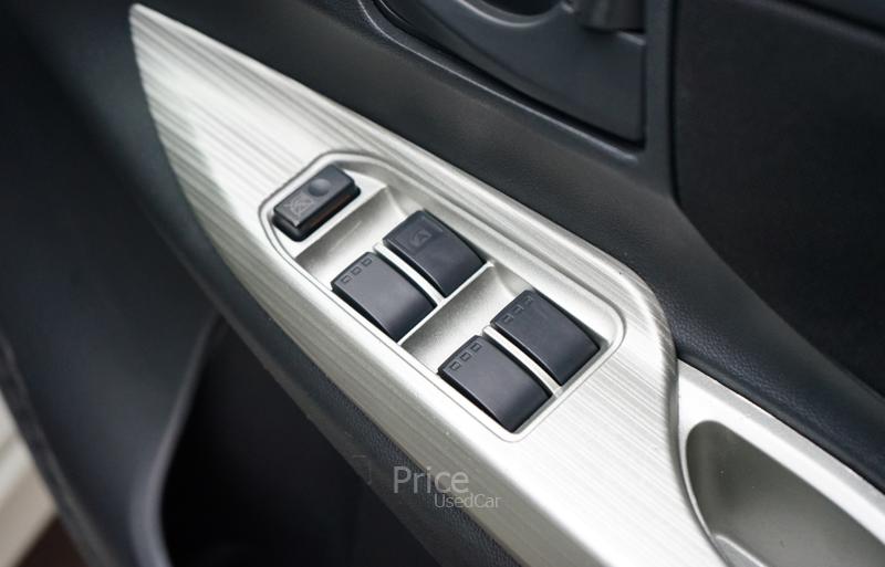 ขายรถเก๋งมือสอง-toyota-โตโยต้า-avanza-รถปี2013-รหัส89210-8a4b6247.jpg ขายรถเก๋งมือสอง-toyota-โตโยต้า-avanza-รถปี2013-รหัส89210-8a4b6247.jpg