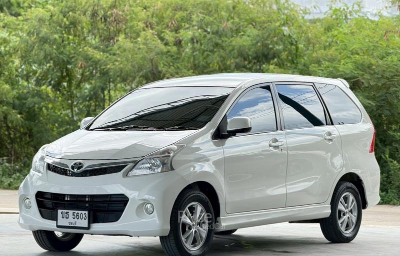 รถเก๋งมือสอง TOYOTA AVANZA รถปี 2013