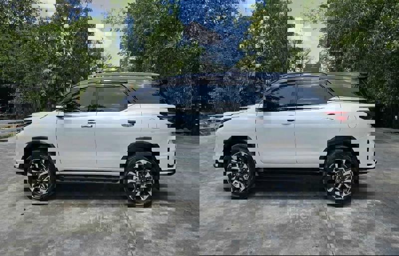 ขายรถอเนกประสงค์มือสอง-toyota-โตโยต้า-fortuner-รถปี2022-รหัส90218-941fa23f.jpg ขายรถอเนกประสงค์มือสอง-toyota-โตโยต้า-fortuner-รถปี2022-รหัส90218-941fa23f.jpg
