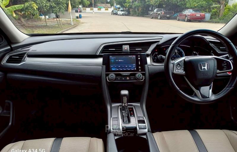 ขายรถเก๋งมือสอง-honda-ฮอนด้า-civic-รถปี2018-รหัส90230-95b3fcb2.jpg ขายรถเก๋งมือสอง-honda-ฮอนด้า-civic-รถปี2018-รหัส90230-95b3fcb2.jpg