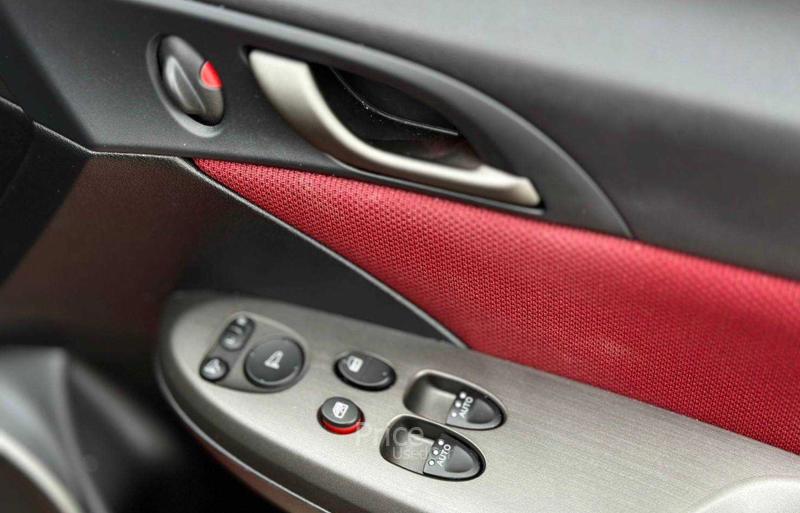 ขายรถเก๋งมือสอง-honda-ฮอนด้า-type-r-รถปี2010-รหัส90232-b9223cd5.jpg ขายรถเก๋งมือสอง-honda-ฮอนด้า-type-r-รถปี2010-รหัส90232-b9223cd5.jpg