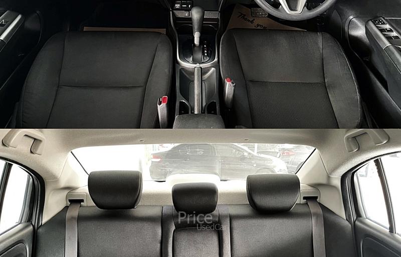 ขายรถเก๋งมือสอง-honda-ฮอนด้า-city-รถปี2014-รหัส90259-d37448a7.jpg ขายรถเก๋งมือสอง-honda-ฮอนด้า-city-รถปี2014-รหัส90259-d37448a7.jpg