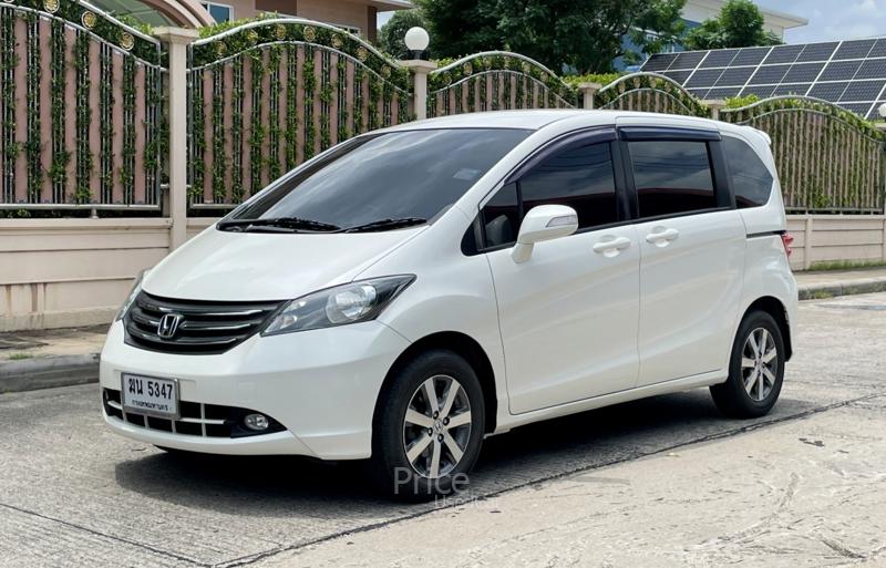 รถเก๋งมือสอง HONDA FREED รถปี 2012 รถเก๋งมือสอง HONDA FREED รถปี 2012