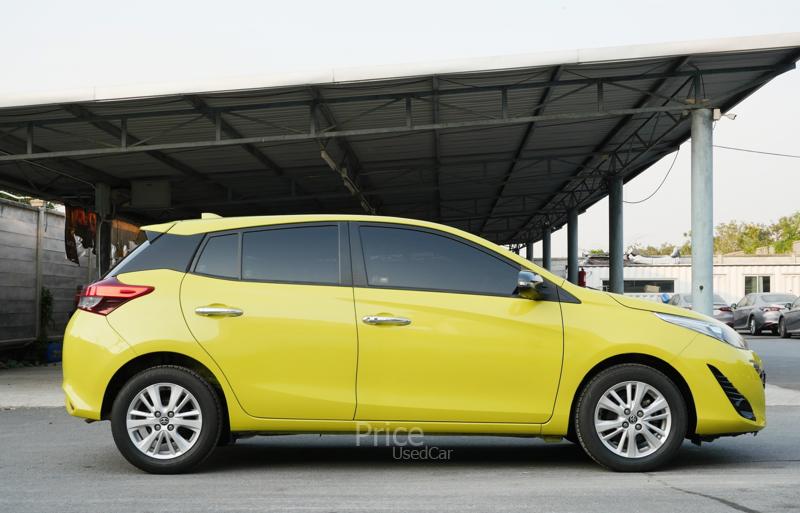 ขายรถเก๋งมือสอง-toyota-โตโยต้า-yaris-รถปี2017-รหัส90306-d4d6e6d4.jpg ขายรถเก๋งมือสอง-toyota-โตโยต้า-yaris-รถปี2017-รหัส90306-d4d6e6d4.jpg