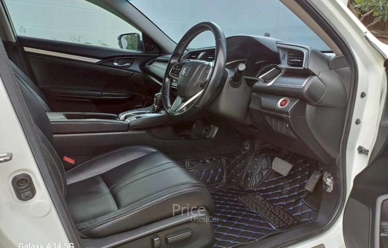 ขายรถเก๋งมือสอง-honda-ฮอนด้า-civic-รถปี2017-รหัส90312-a501d4c6.jpg ขายรถเก๋งมือสอง-honda-ฮอนด้า-civic-รถปี2017-รหัส90312-a501d4c6.jpg