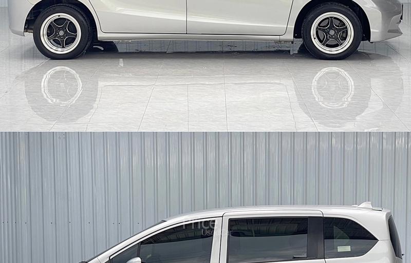 ขายรถเก๋งมือสอง-honda-ฮอนด้า-freed-รถปี2013-รหัส90329-ed3d3128.jpg ขายรถเก๋งมือสอง-honda-ฮอนด้า-freed-รถปี2013-รหัส90329-ed3d3128.jpg