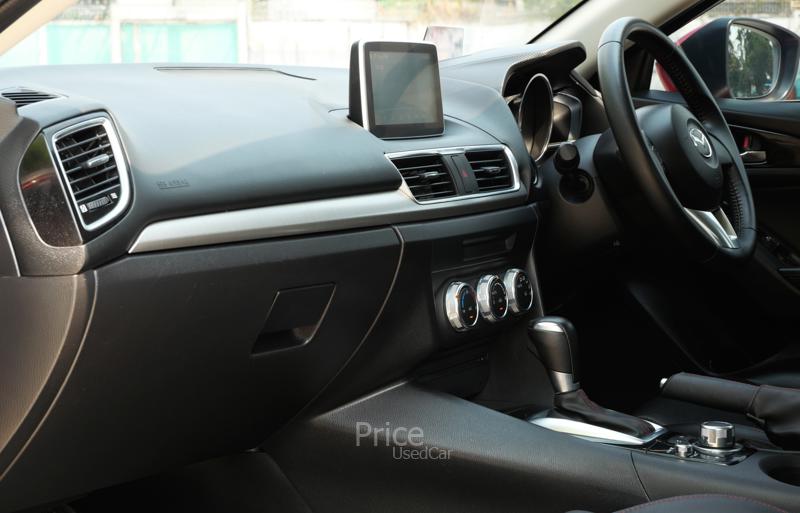ขายรถเก๋งมือสอง-mazda-มาสด้า-3-รถปี2014-รหัส90340-a91132c3.jpg ขายรถเก๋งมือสอง-mazda-มาสด้า-3-รถปี2014-รหัส90340-a91132c3.jpg