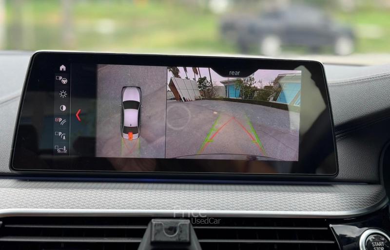 ขายรถเก๋งมือสอง-bmw-บีเอ็มดับบลิว-530i-รถปี2019-รหัส90361-89d932fa.jpg ขายรถเก๋งมือสอง-bmw-บีเอ็มดับบลิว-530i-รถปี2019-รหัส90361-89d932fa.jpg