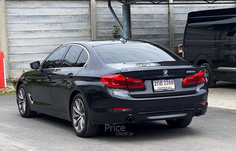 ขายรถเก๋งมือสอง-bmw-บีเอ็มดับบลิว-530i-รถปี2020-รหัส90362-bc0097b8.jpg ขายรถเก๋งมือสอง-bmw-บีเอ็มดับบลิว-530i-รถปี2020-รหัส90362-bc0097b8.jpg