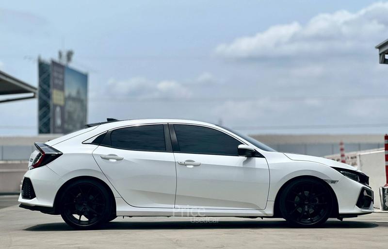 ขายรถเก๋งมือสอง-honda-ฮอนด้า-civic-รถปี2019-รหัส90384-1d3d8440.jpg ขายรถเก๋งมือสอง-honda-ฮอนด้า-civic-รถปี2019-รหัส90384-1d3d8440.jpg