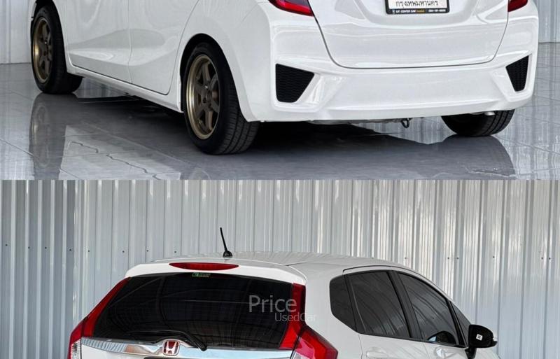 ขายรถเก๋งมือสอง-honda-ฮอนด้า-jazz-รถปี2015-รหัส90391-eece0e2e.jpg ขายรถเก๋งมือสอง-honda-ฮอนด้า-jazz-รถปี2015-รหัส90391-eece0e2e.jpg
