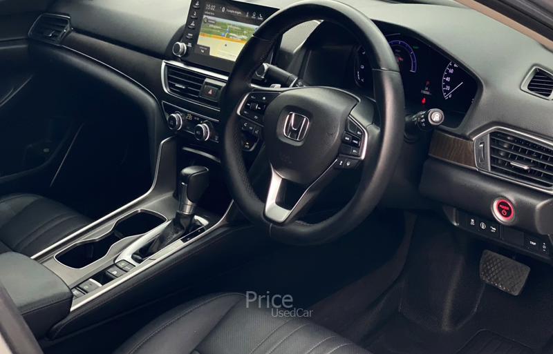 ขายรถเก๋งมือสอง-honda-ฮอนด้า-accord-รถปี2019-รหัส90395-a631fe14.jpg ขายรถเก๋งมือสอง-honda-ฮอนด้า-accord-รถปี2019-รหัส90395-a631fe14.jpg