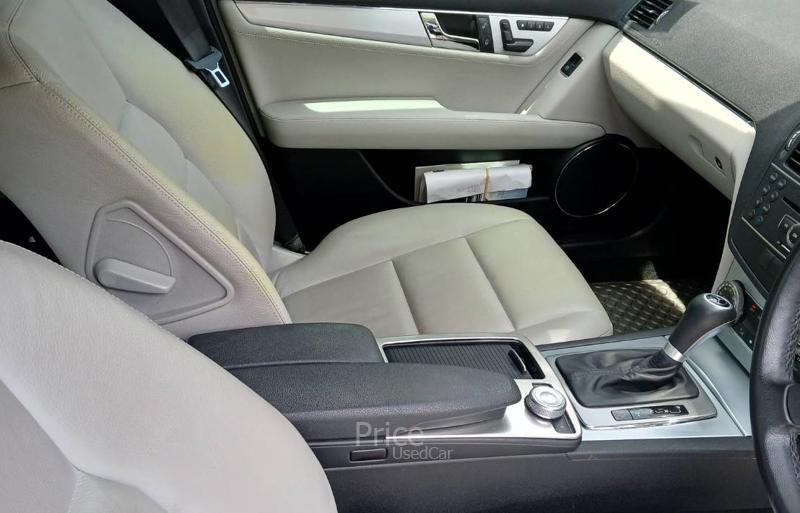 ขายรถเก๋งมือสอง-mercedes-benz-เมอร์เซเดสเบนซ์-c230-รถปี2009-รหัส90413-8fe77d2b.jpg ขายรถเก๋งมือสอง-mercedes-benz-เมอร์เซเดสเบนซ์-c230-รถปี2009-รหัส90413-8fe77d2b.jpg