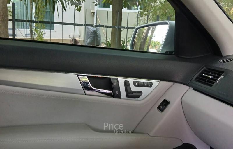 ขายรถเก๋งมือสอง-mercedes-benz-เมอร์เซเดสเบนซ์-c230-รถปี2009-รหัส90413-deefc4ad.jpg ขายรถเก๋งมือสอง-mercedes-benz-เมอร์เซเดสเบนซ์-c230-รถปี2009-รหัส90413-deefc4ad.jpg
