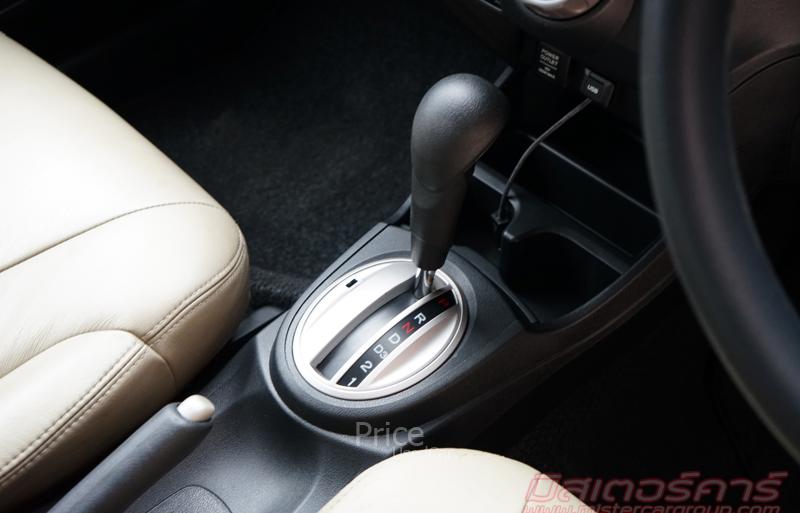 ขายรถเก๋งมือสอง-honda-ฮอนด้า-jazz-รถปี2015-รหัส90453-8b98a13e.jpg ขายรถเก๋งมือสอง-honda-ฮอนด้า-jazz-รถปี2015-รหัส90453-8b98a13e.jpg