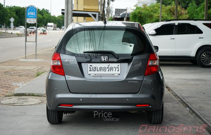 ขายรถเก๋งมือสอง-honda-ฮอนด้า-jazz-รถปี2015-รหัส90453-f611f5d1.jpg ขายรถเก๋งมือสอง-honda-ฮอนด้า-jazz-รถปี2015-รหัส90453-f611f5d1.jpg