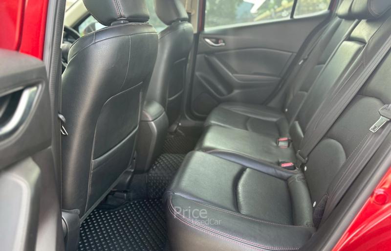 ขายรถเก๋งมือสอง-mazda-มาสด้า-3-รถปี2016-รหัส90462-7902b000.jpg ขายรถเก๋งมือสอง-mazda-มาสด้า-3-รถปี2016-รหัส90462-7902b000.jpg