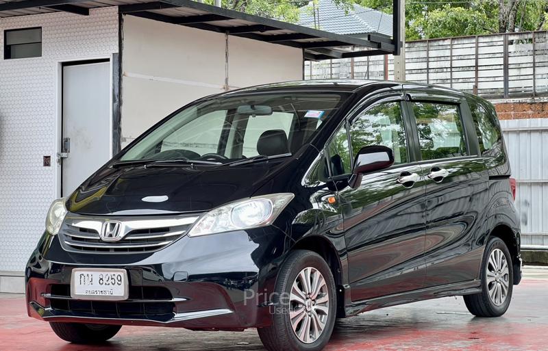 รถเก๋งมือสอง HONDA FREED รถปี 2012