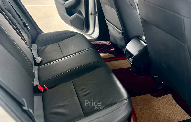 ขายรถเก๋งมือสอง-honda-ฮอนด้า-civic-รถปี2022-รหัส90468-819f3555.jpg ขายรถเก๋งมือสอง-honda-ฮอนด้า-civic-รถปี2022-รหัส90468-819f3555.jpg
