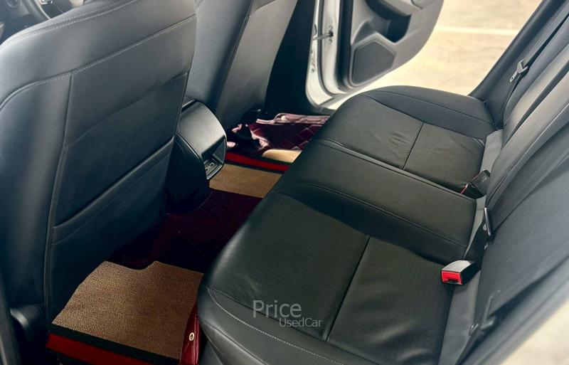 ขายรถเก๋งมือสอง-honda-ฮอนด้า-civic-รถปี2022-รหัส90468-f12a2010.jpg ขายรถเก๋งมือสอง-honda-ฮอนด้า-civic-รถปี2022-รหัส90468-f12a2010.jpg